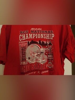 Hanes Red Crewneck T-Shirt with Tag